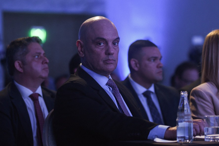 Moraes defende independência do Judiciário e rebate ideia de autocontenção após críticas de Mendonça - Imagem do artigo original