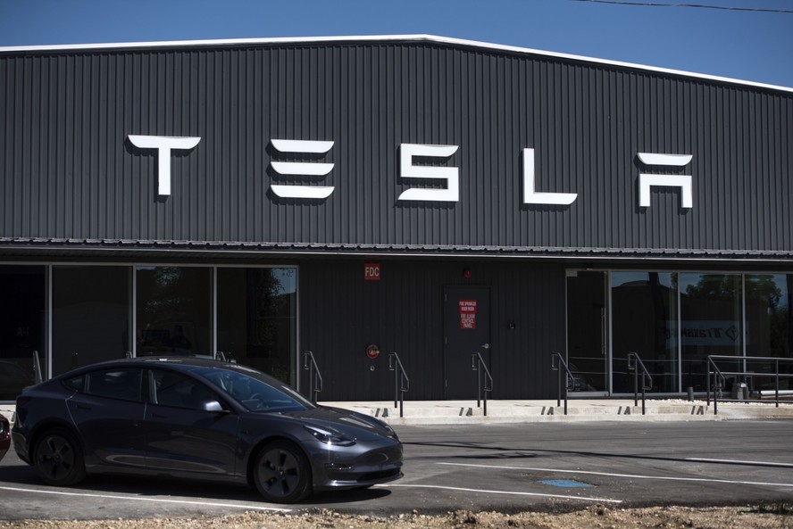 Tesla integrará IA da DeepSeek e da ByteDance em carros vendidos na China - Imagem do artigo original