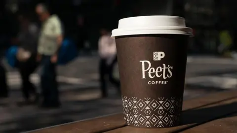 Keurig Dr Pepper fecha compra da holandesa JDE Peet’s por €15,7 bilhões - Imagem do artigo original