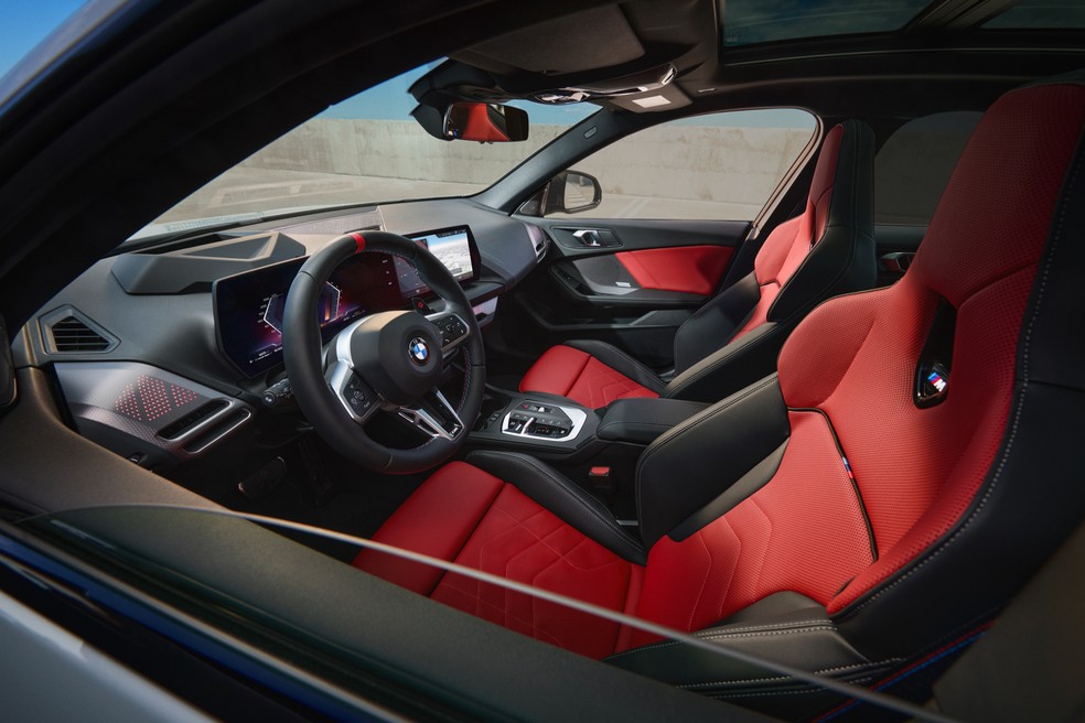 BMW lança Série 2 Gran Coupé no Brasil com versões M235 xDrive e 220 M Sport - Imagem do artigo original