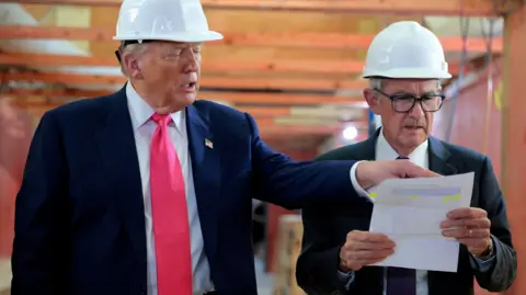 Conflito entre Trump e Fed desperta receios sobre independência do banco central dos EUA - Imagem do artigo original