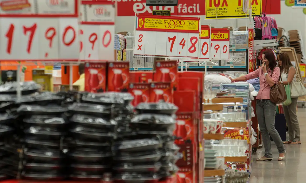 Imagem destacada - IBGE adia para 16 de setembro divulgação da taxa de desemprego de julho