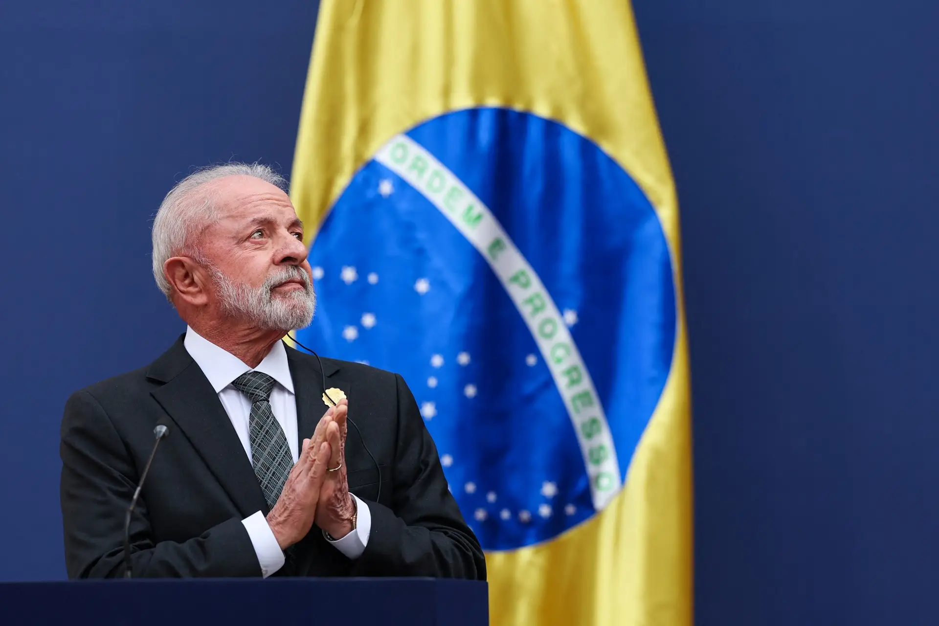 Imagem destacada - Lula anuncia MP com crédito de R$ 30 bilhões para exportadores atingidos por tarifa dos EUA