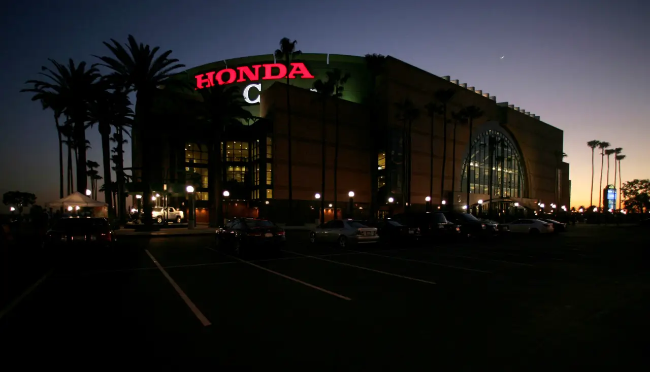 Imagem destacada - Jogos de Los Angeles 2028 liberam naming rights e fecham acordos com Comcast e Honda