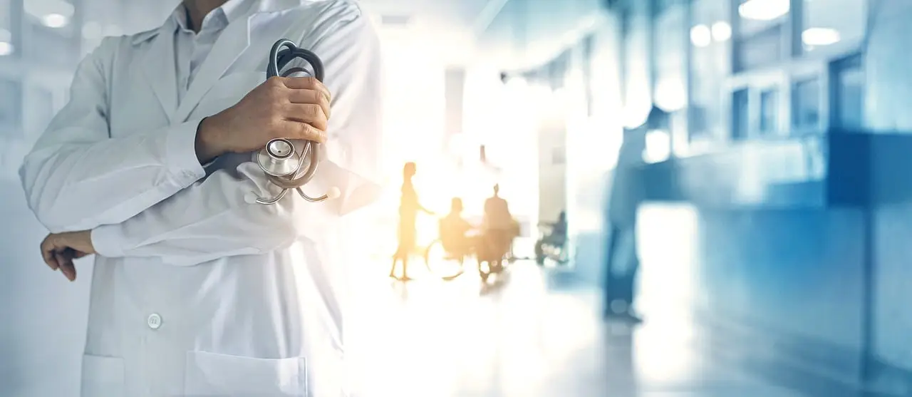 Imagem destacada - Participação de cubanos no Mais Médicos cai para 10% após decisão dos EUA sobre vistos