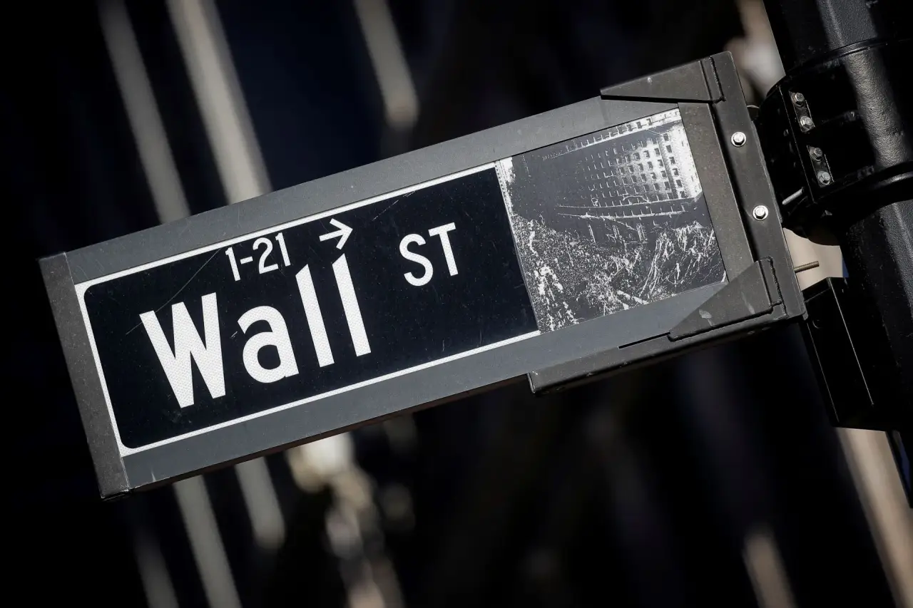 Imagem destacada - Futuros em Nova York sobem antes de dados de vendas no varejo e cúpula Trump-Putin