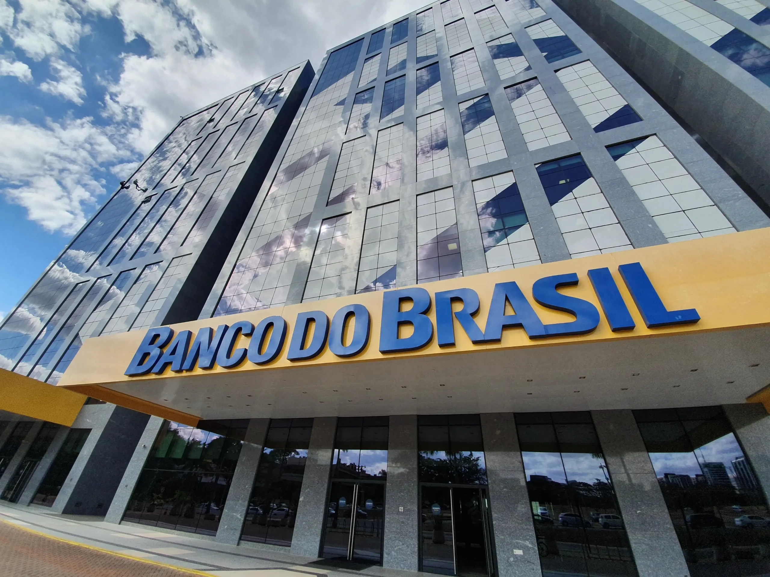 Imagem destacada - Banco do Brasil registra menor retorno sobre patrimônio desde 2016 após lucro cair 60%