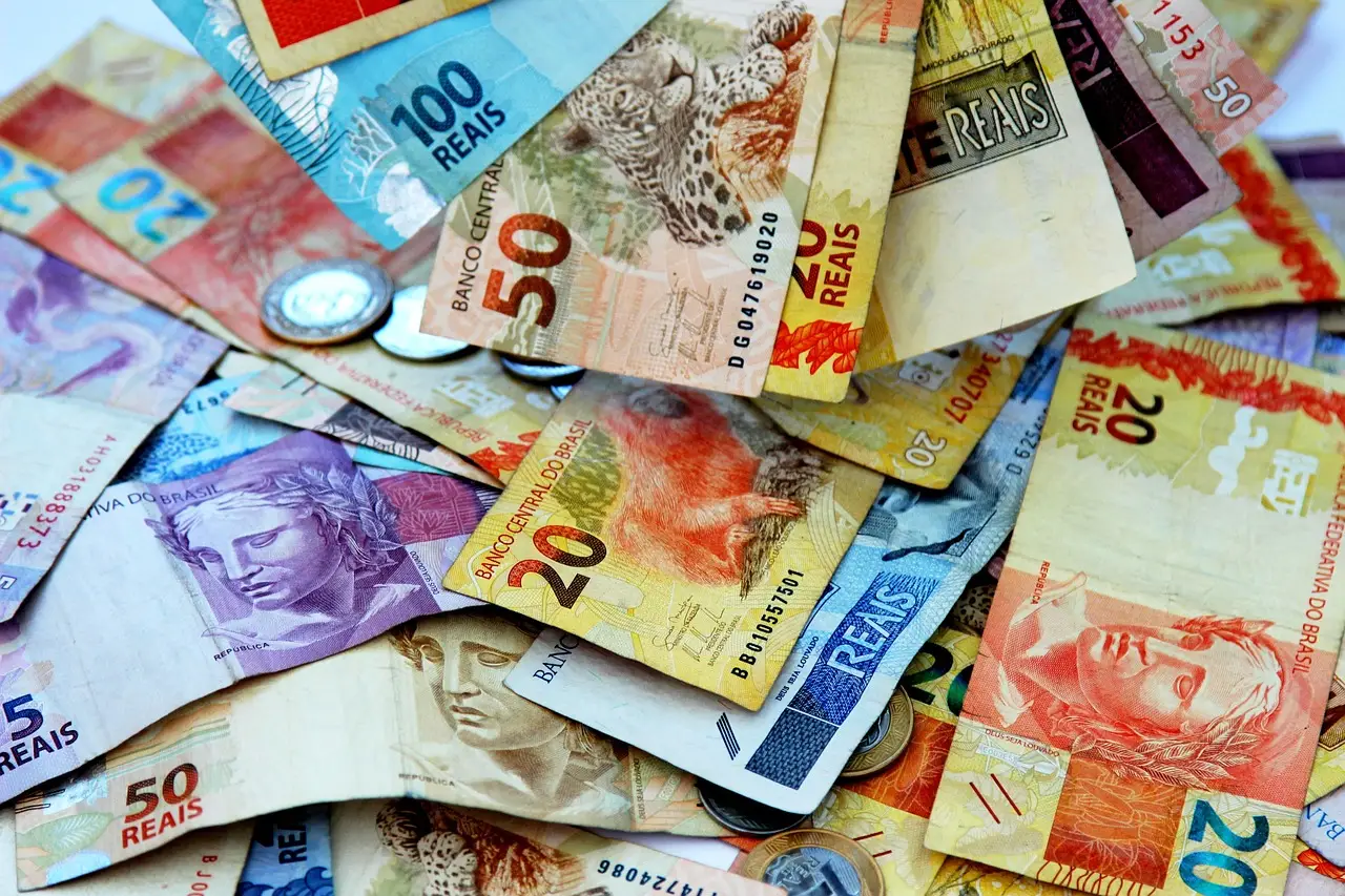 Imagem destacada - Famílias deixam de resgatar entre R$ 10 mil e R$ 50 mil em benefícios de parentes falecidos