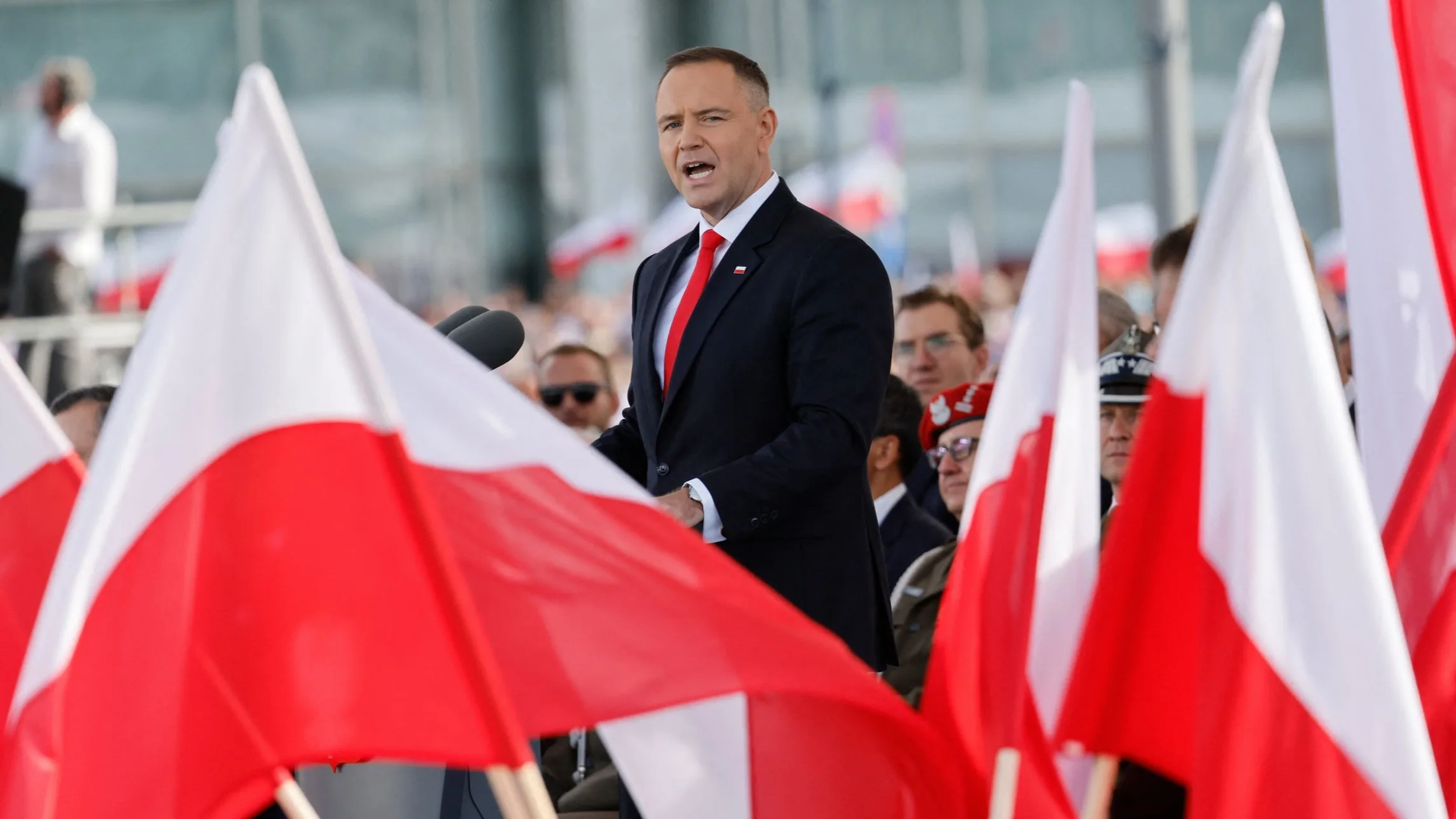 Imagem destacada - As Europe faces down Russia, Poland is becoming the weakest link