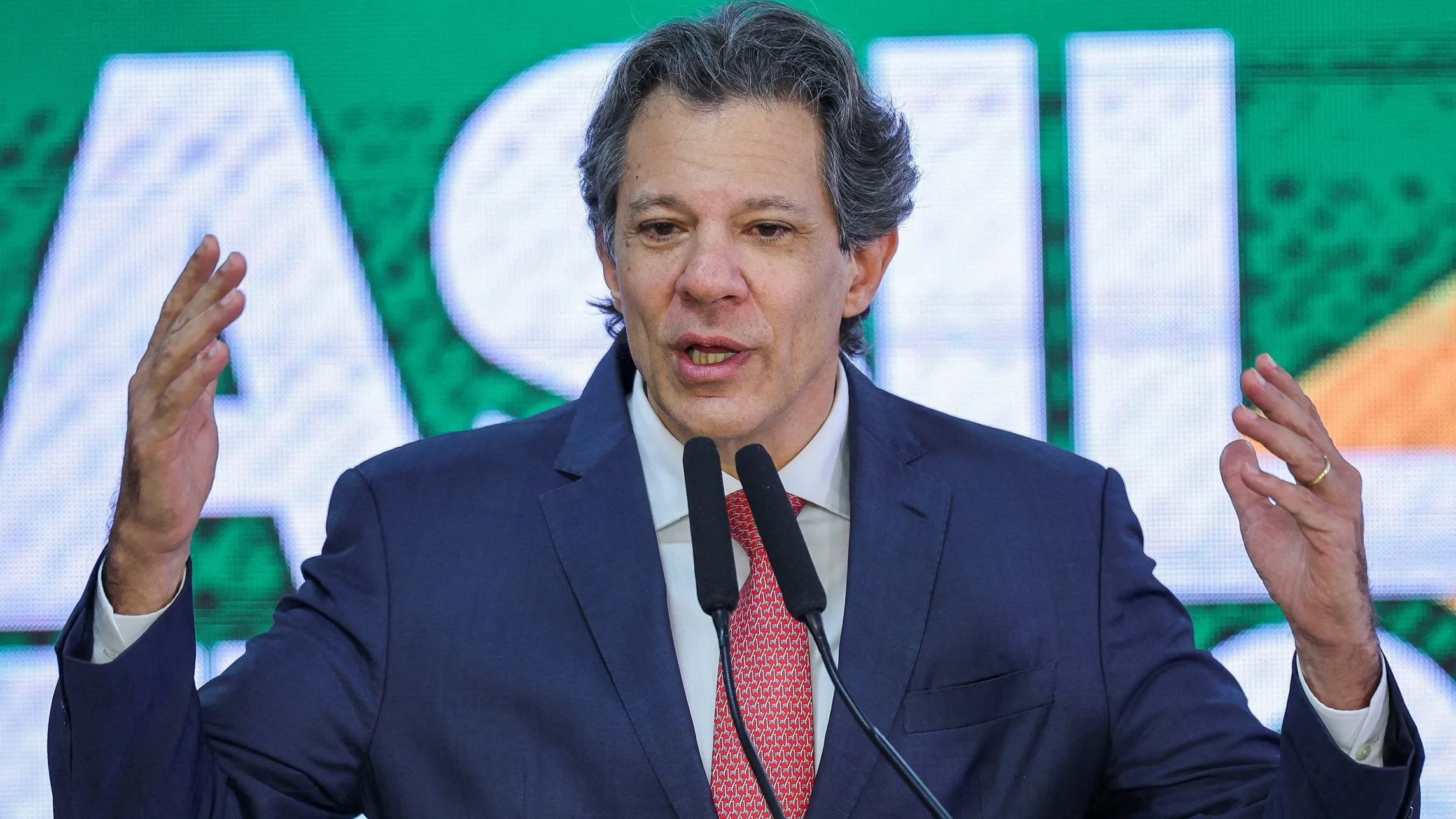 Imagem destacada - Ministro da Fazenda diz que Brasil e EUA permanecem em impasse sobre tarifas de 50%