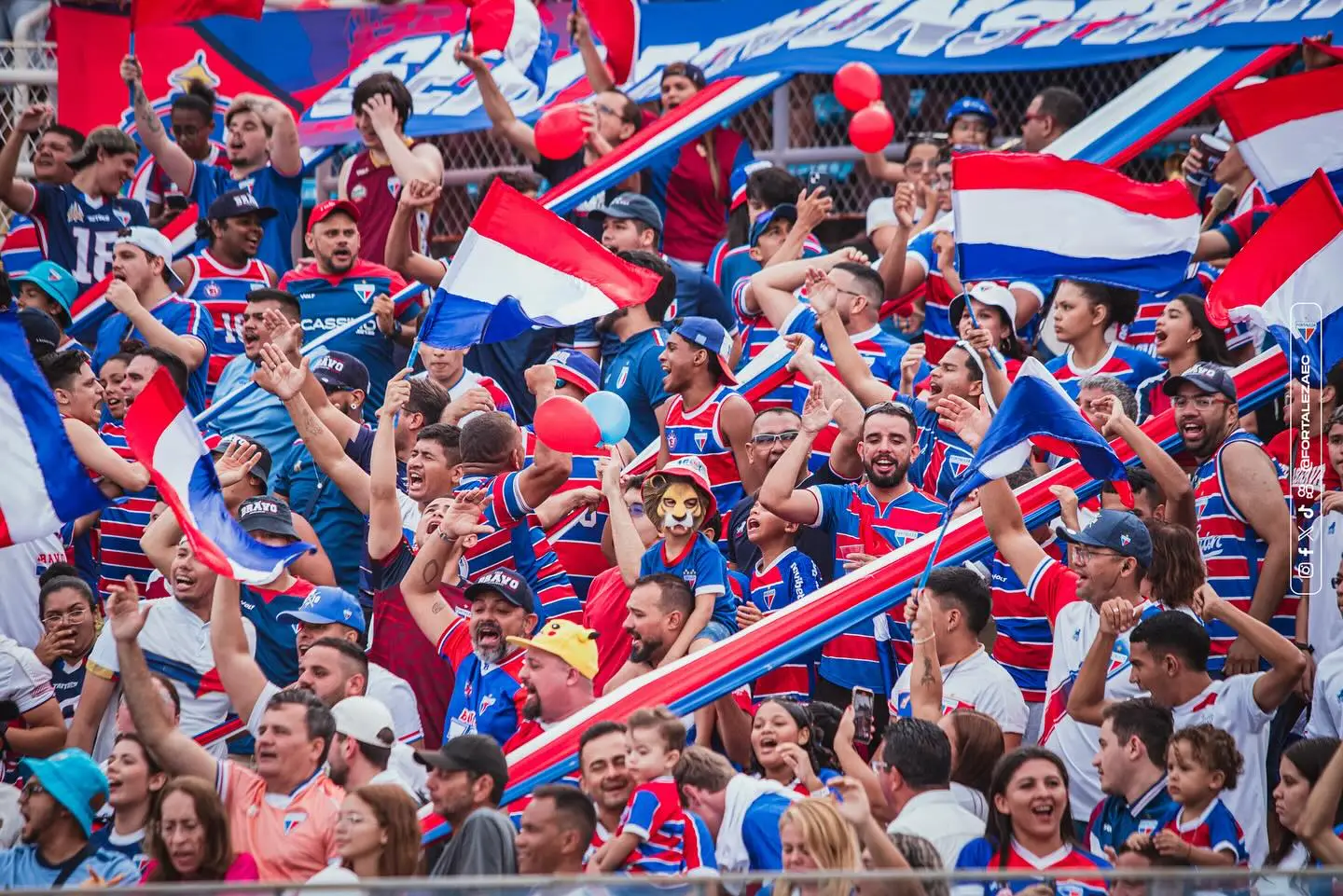 Imagem destacada - Vélez Sarsfield x Fortaleza: onde assistir e possíveis escalações pelo jogo de volta das oitavas da Libertadores 2025