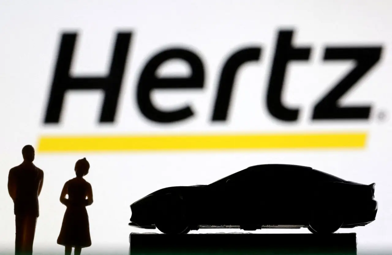 Imagem destacada - Hertz passa a vender carros seminovos pela Amazon nos Estados Unidos