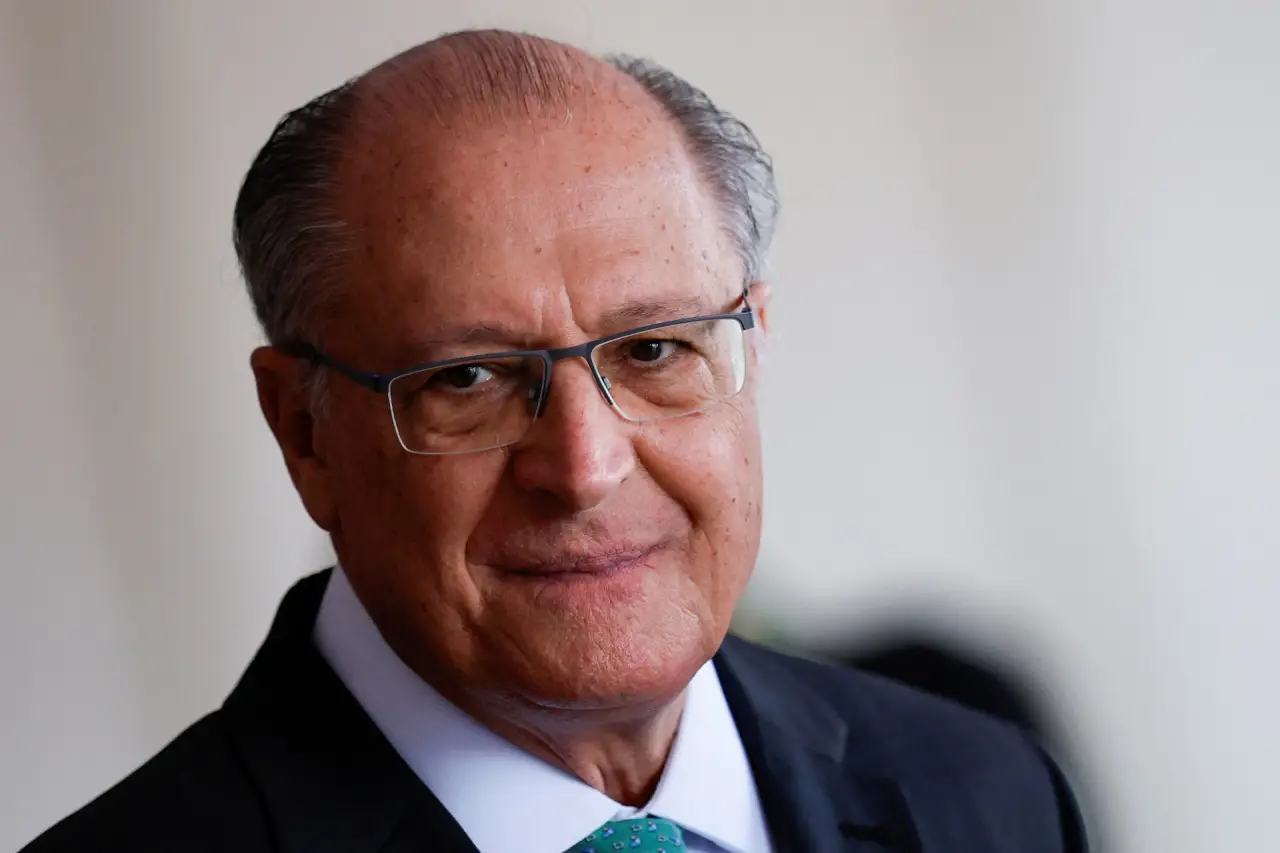 Imagem destacada - Alckmin vê vantagem para o Brasil com aumento de tarifas dos EUA sobre produtos de aço e alumínio