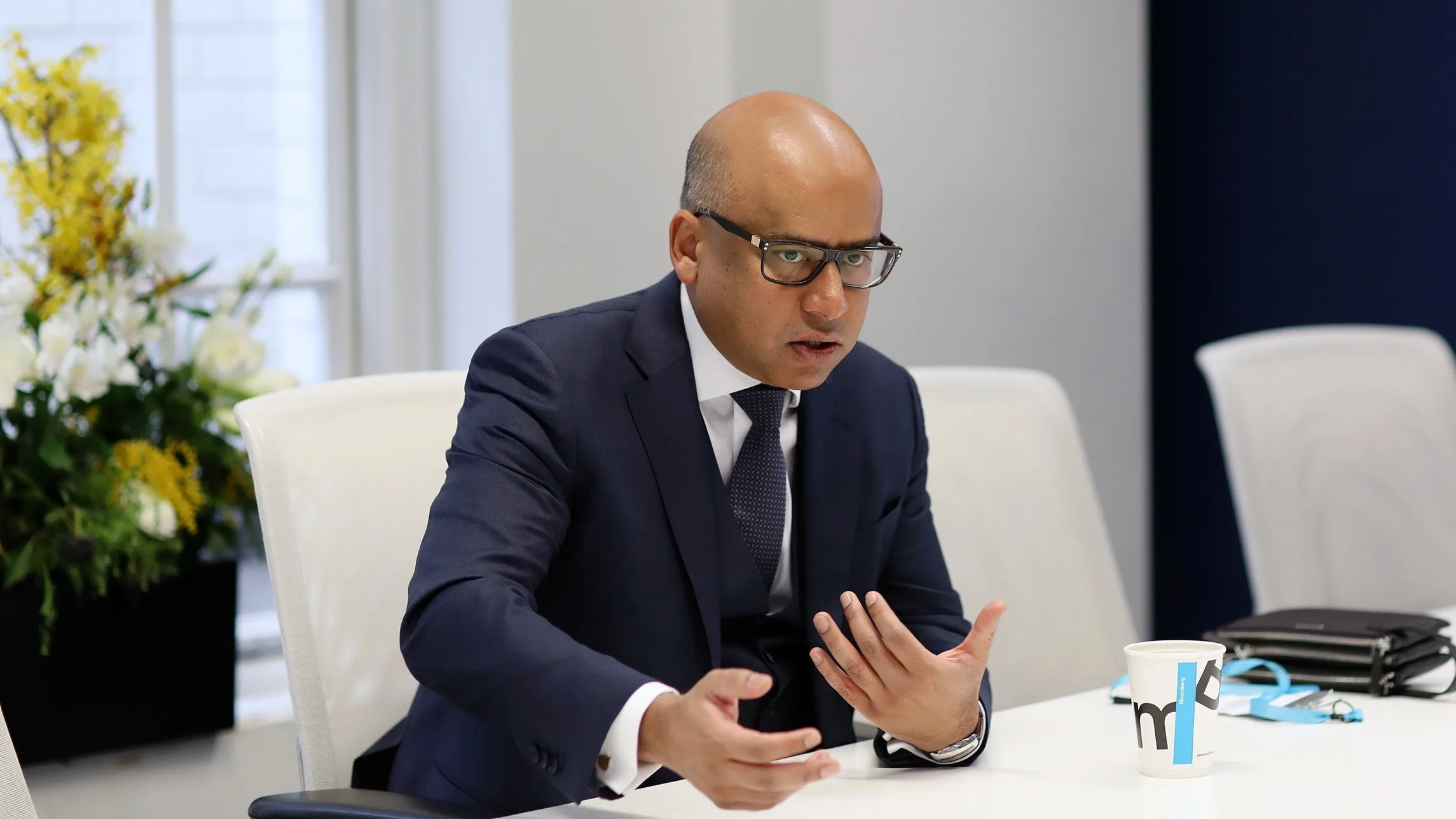 Imagem destacada - Justiça britânica determina que governo assuma parte chave do grupo siderúrgico de Sanjeev Gupta