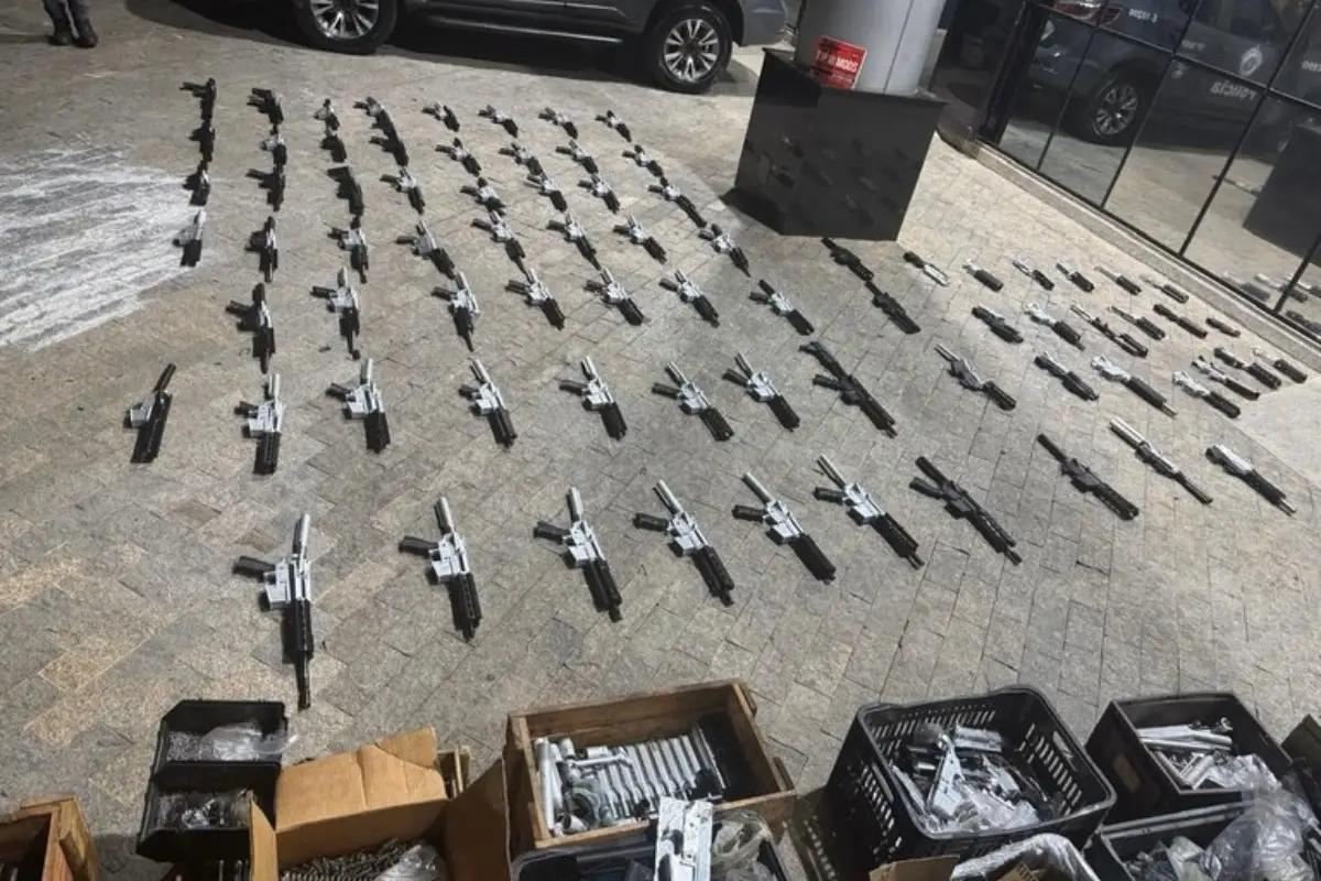 Imagem destacada - Polícia desmantela fábrica clandestina de fuzis que abasteceria CV e PCC no interior de SP