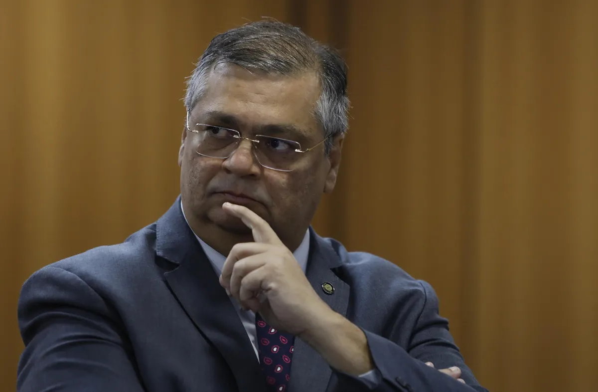 Imagem destacada - Dino defende que Justiça rejeite sanções estrangeiras contra brasileiros