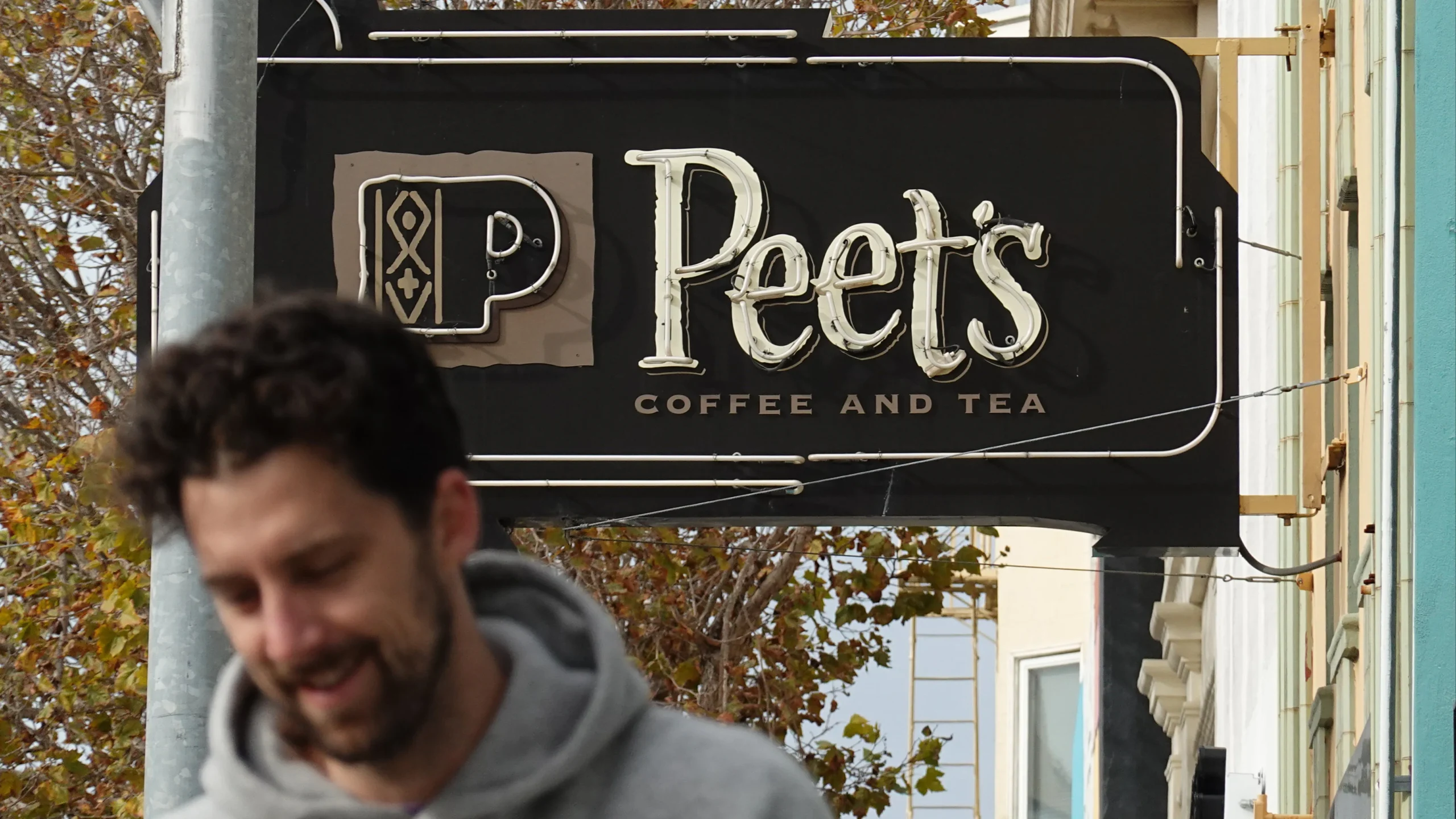Imagem destacada - Keurig Dr Pepper negocia compra da JDE Peet’s por US$ 18 bilhões