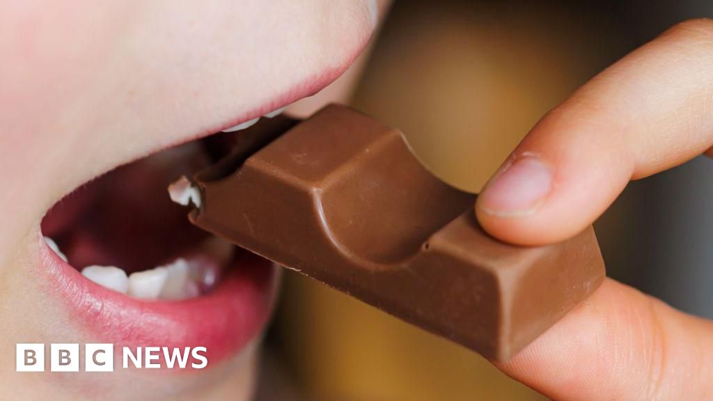 Imagem destacada - Preço de chocolate e manteiga impulsiona inflação de alimentos no Reino Unido, aponta BRC