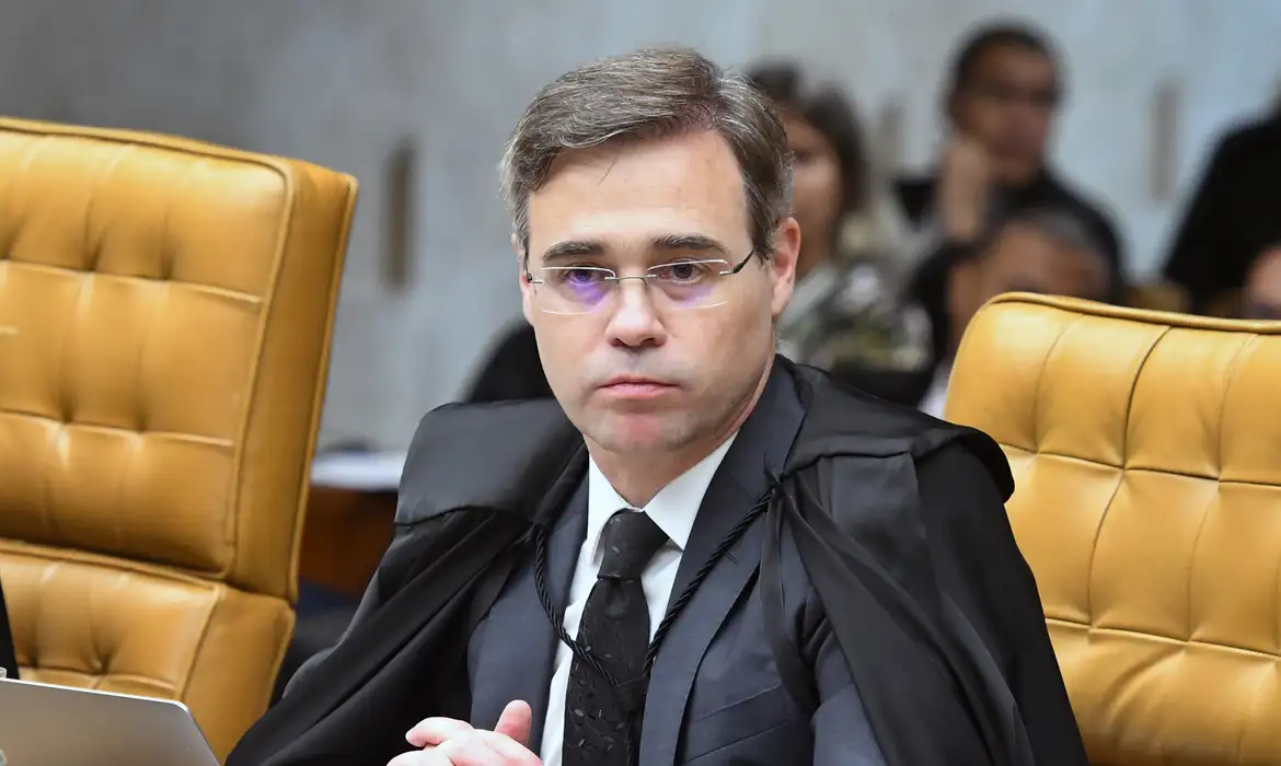 Imagem destacada - CPMI do INSS convoca 17 pessoas para apurar fraudes de R$ 6,3 bilhões